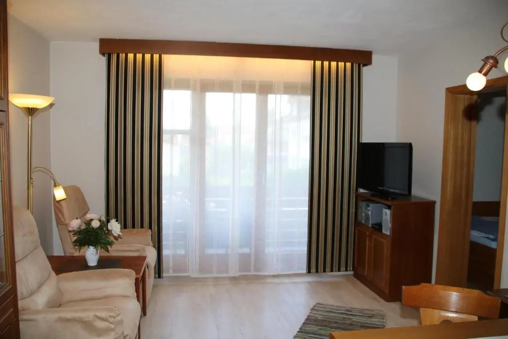 Landhaus Vogelweide - 2 Zimmer Mit Balkon