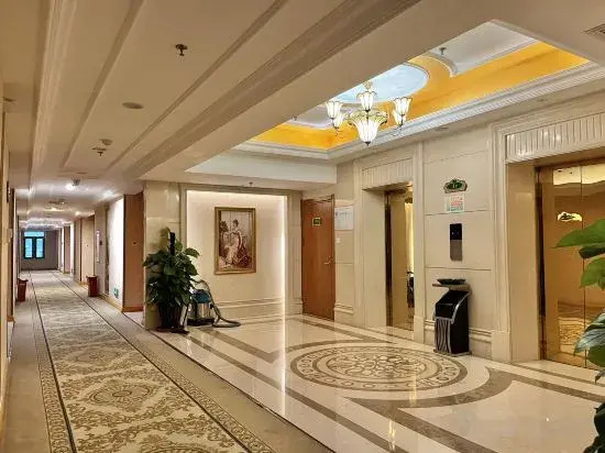 Vienna International Hotel (Dandong Jiangjing Zhidu)