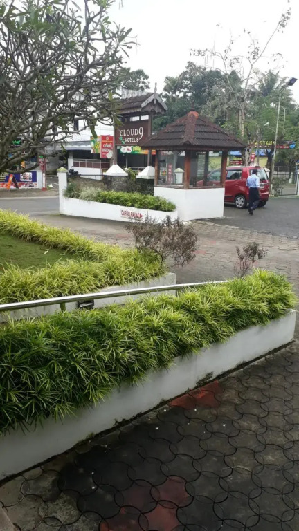 Cloud 9 Hotel