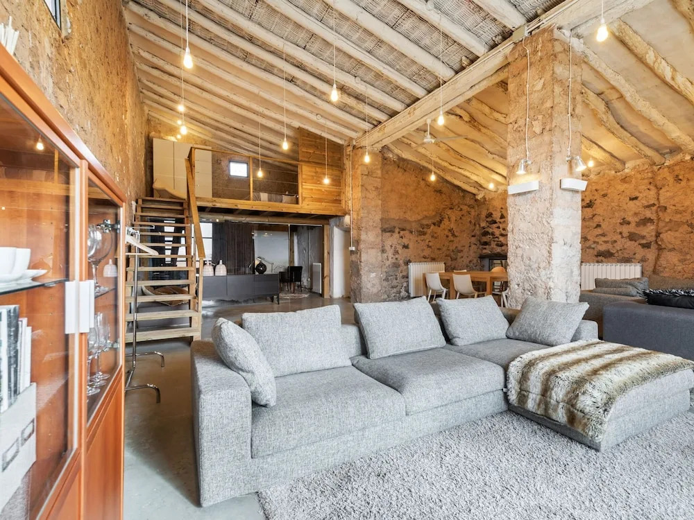 Cozy Fraga Country Escape