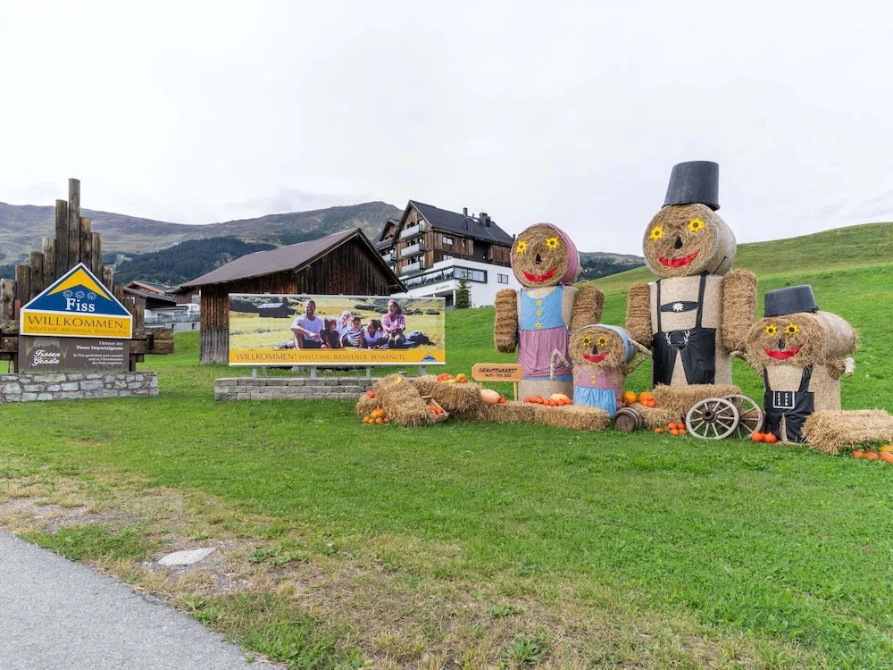 Apartment in Fiss near Ski Lifts
