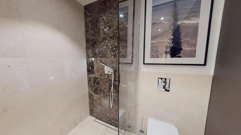 White Pearl Apartment 3.06