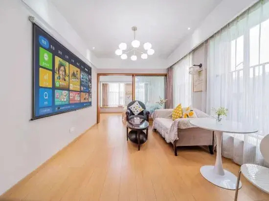Langqing Hongsheng Hotel Apartment (Guanyin Bridge Branch)