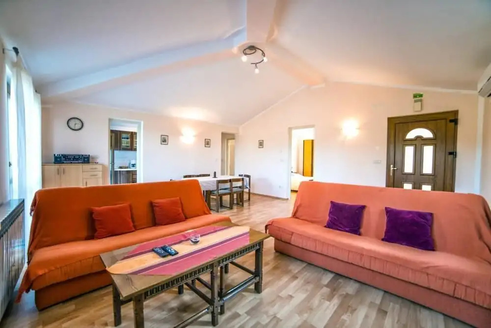 Apartments Joka 487