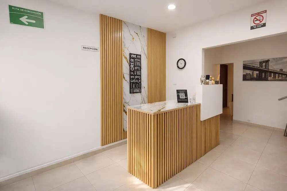Zuray Hostal & Recovery House