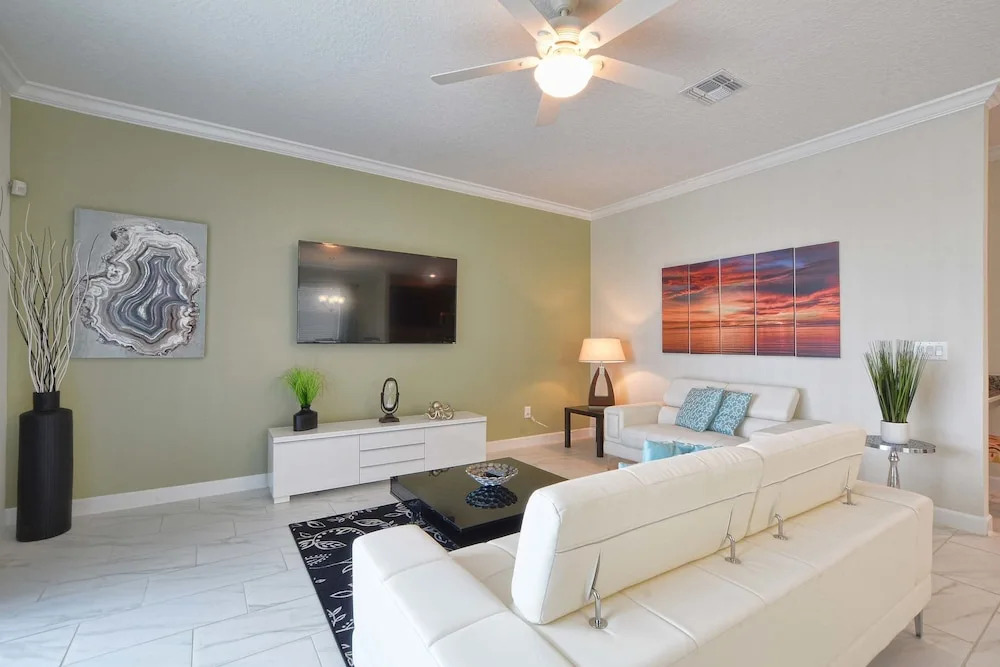 Storey Lake-6 Bedroom Pool Home- 1652ST