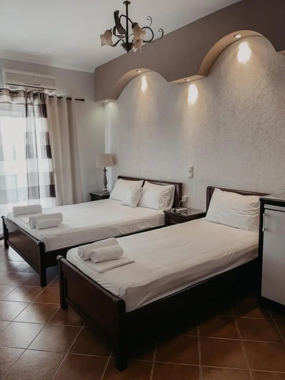 Studios Ristas Kostas