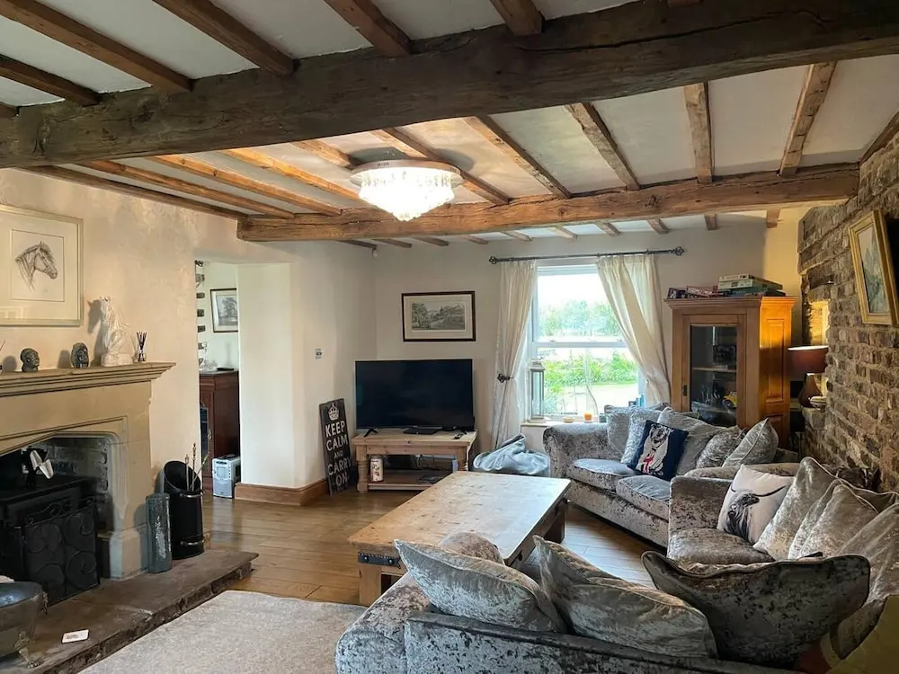 Meagill Farmhouse, hot Tub, bbq hut