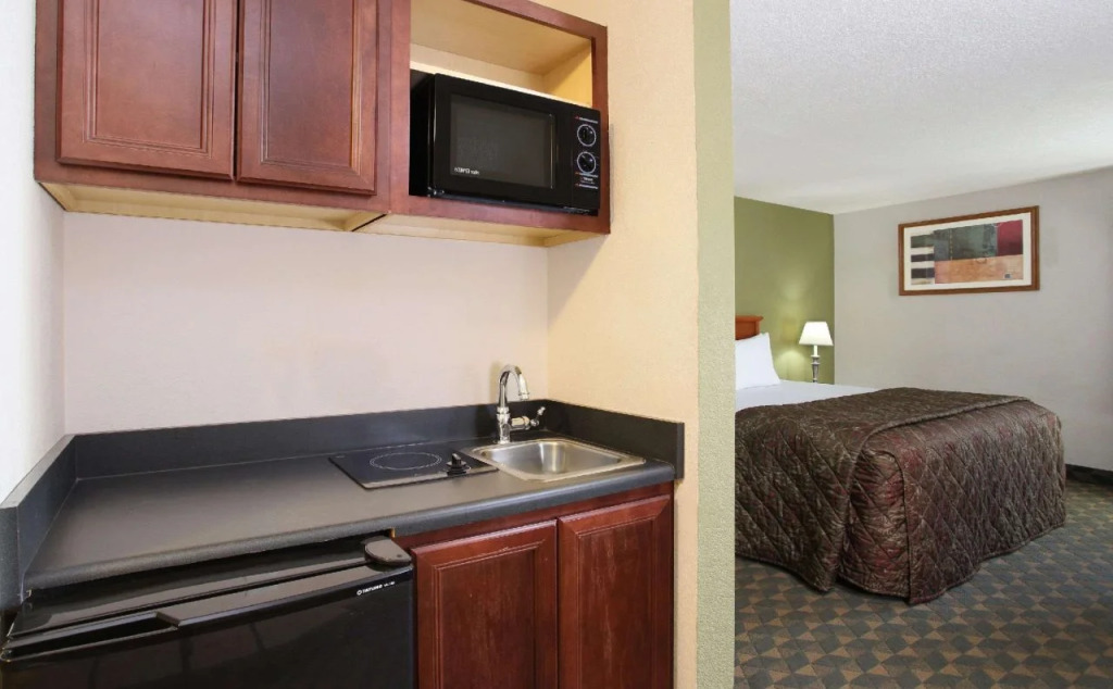 Red Roof Inn I-95 North Brunswick Darien