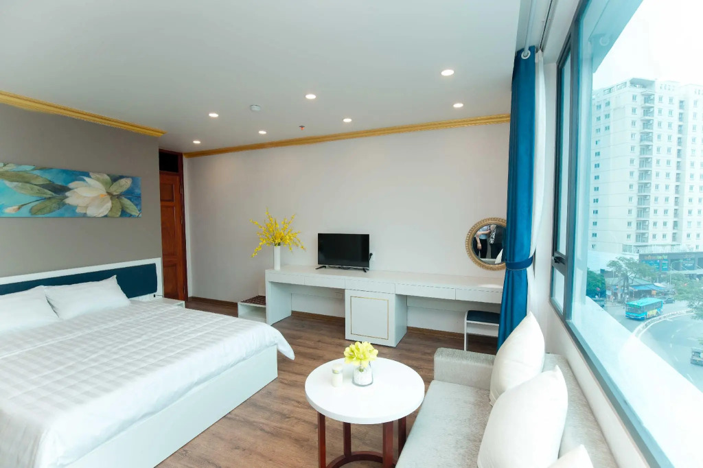 Honeymoon Hotel and Apartment