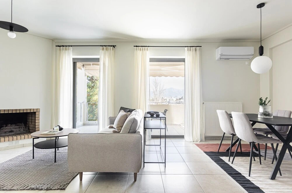 Majestic 3BR Apartment in Chalandri