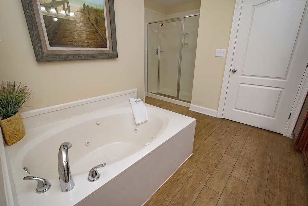 Phoenix West II 1807 3 Bedrooms 4 Bathrooms Condo