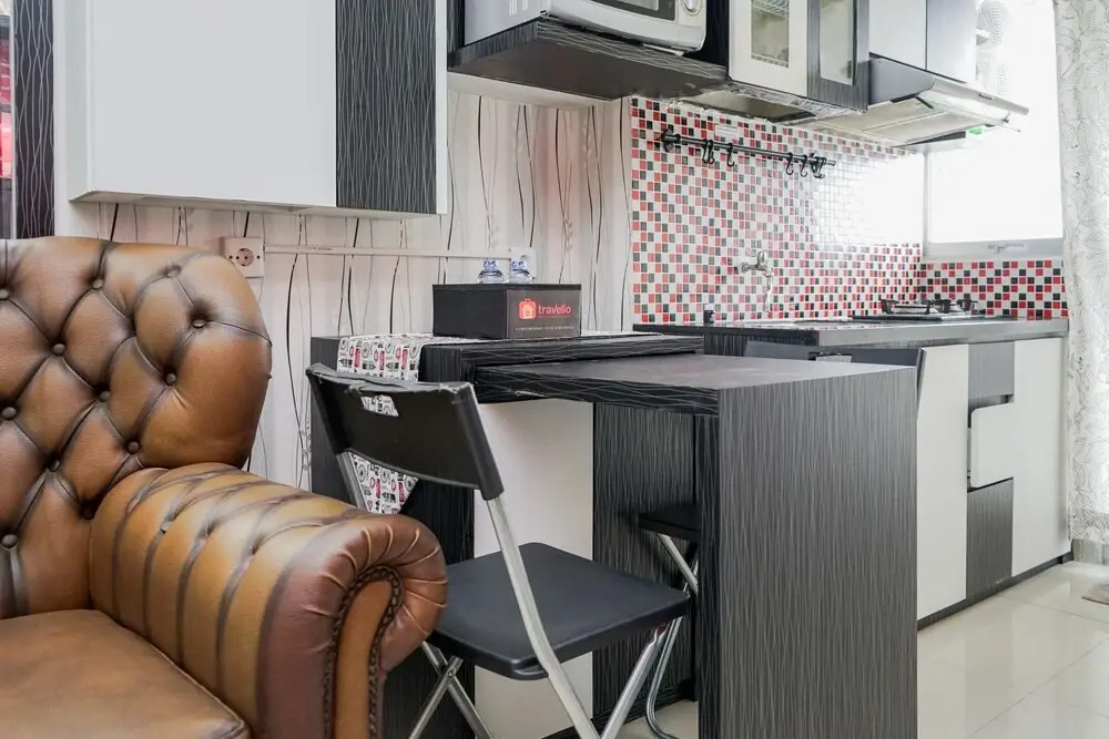 Comfy 2BR with Modern Design Bintaro Park View Apartment