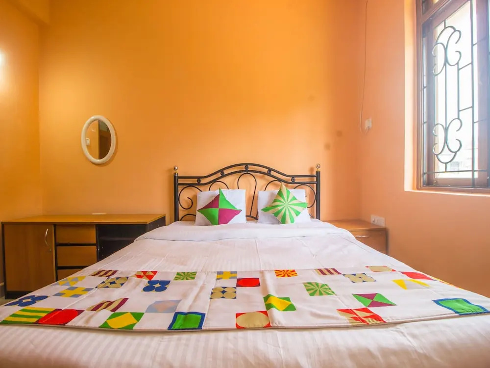 OYO 18327 Home Pool View 1BHK Colva