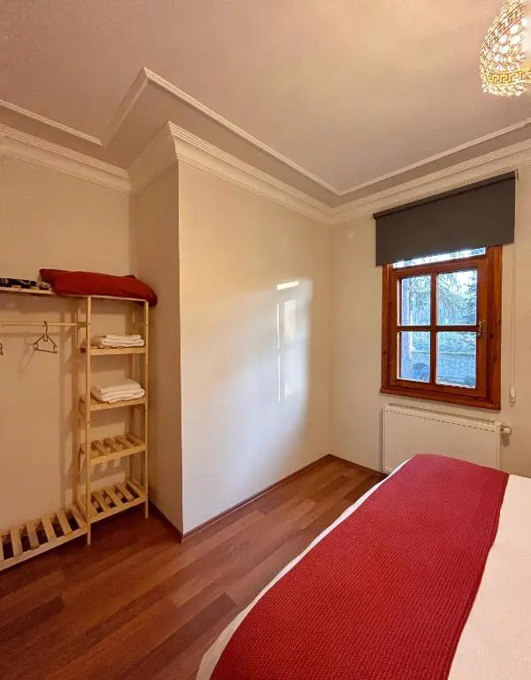 5 bedrooms private house with sauna and 500 m2 garden