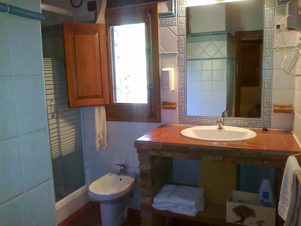 Comfy Farmhouse in Valencia de Alcántara With Pool
