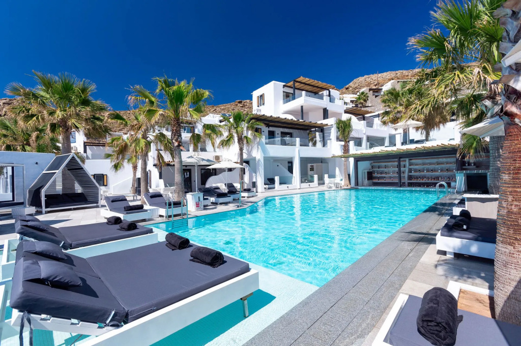 Tropicana Suites & Villas Mykonos