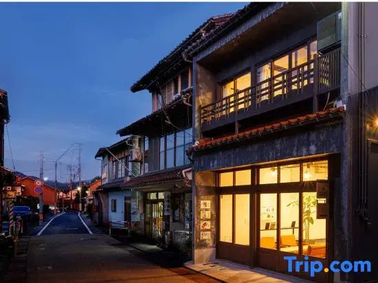 Wannyan Resort KURAYOSHI Bettei Aoimachi