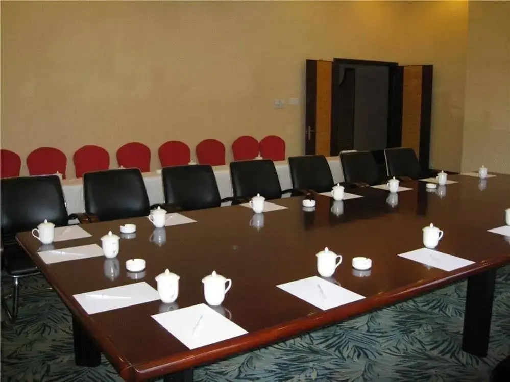 Huazhou Hotel Yunnan