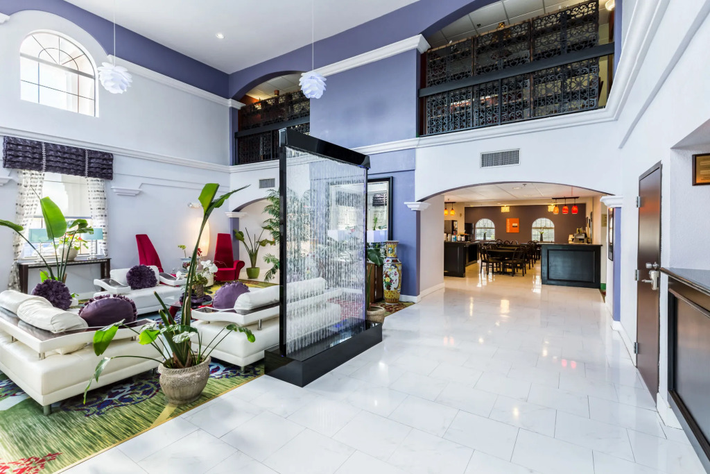 Comfort Suites Shenandoah-The Woodlands