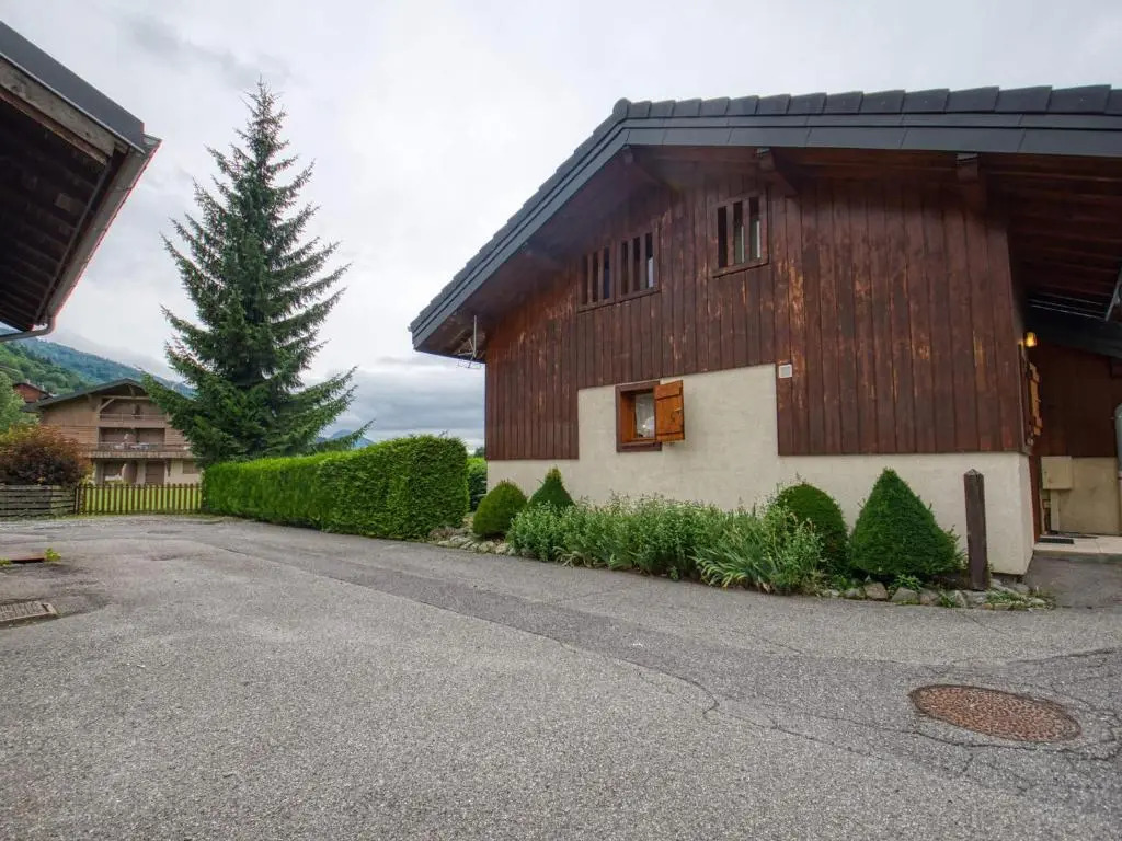 Chalet 50m² à Morillon, proche Lac Bleu, parking - FR-1-642-42