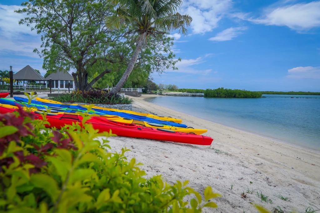 Landers Bay Resort & Spa Fiji - Adults Only