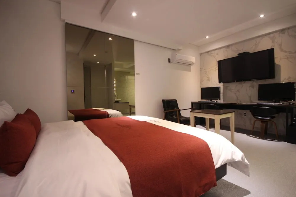 Club Hotel Seomyeon