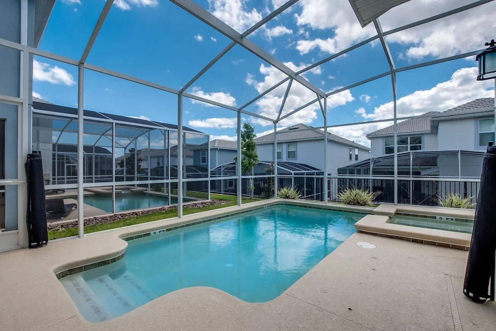 Stylish Home W/private Pool&spa, Near Disney!