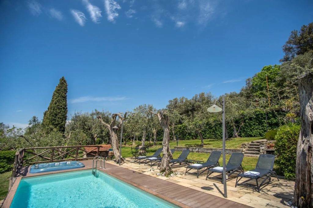 Villa Aragona Historic Villa with Views and Guest services by Feeling Italy