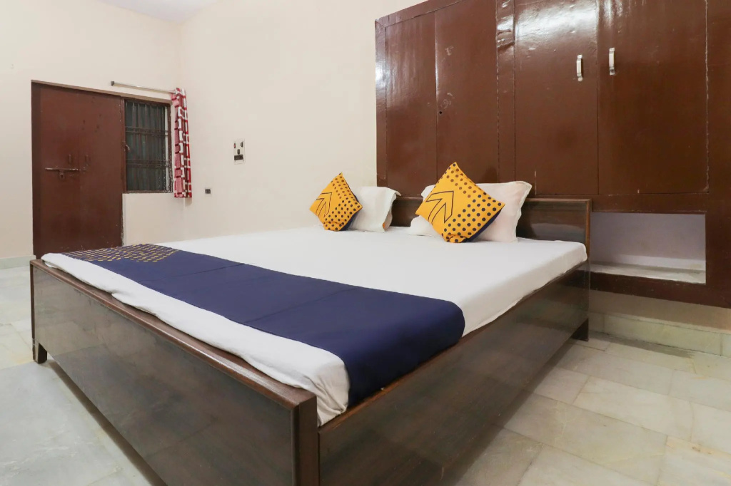 SPOT ON 71107 Hotel Gopal Ji