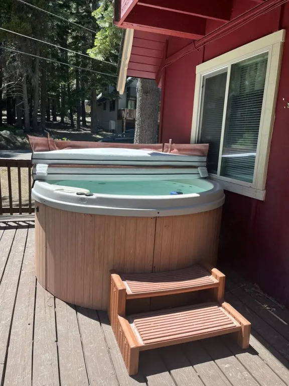 Cholula 811c 4 Bedroom Cabin by RedAwning