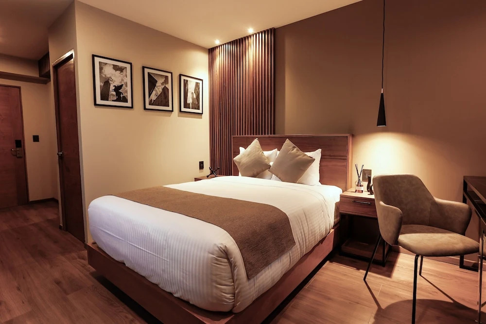 Reforma Capital Inn