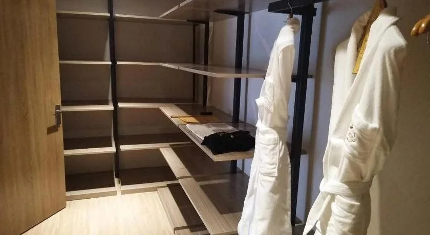 Home Plus Suite Hotel And Apartment