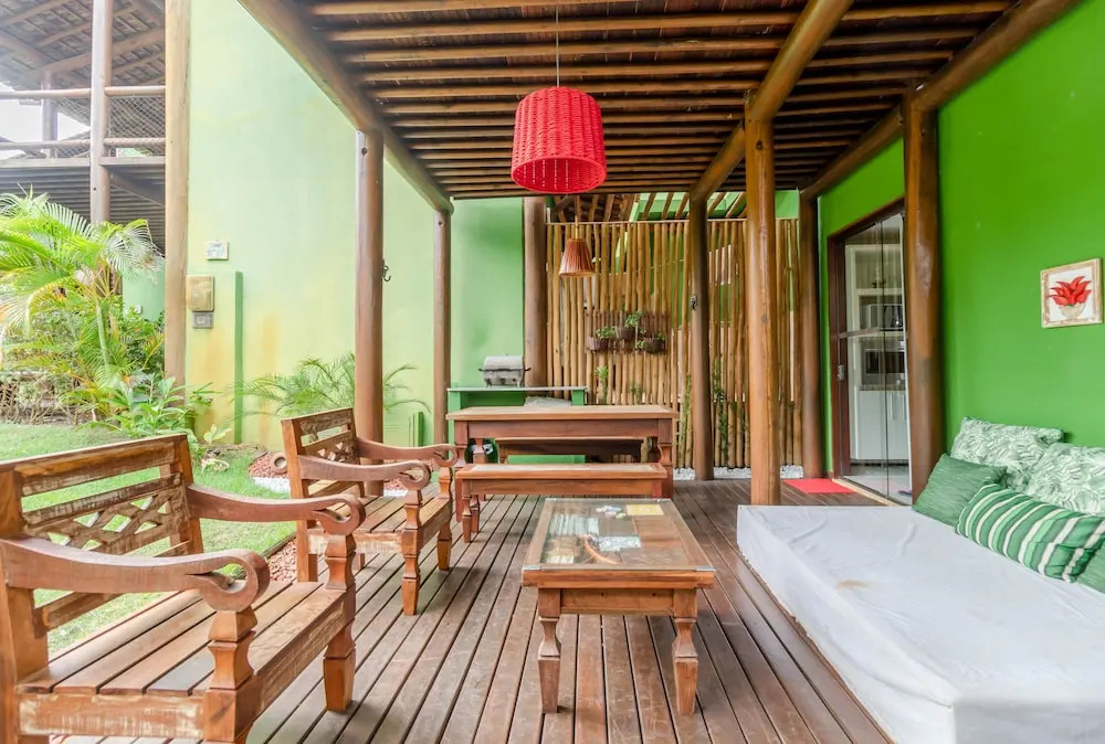 IT10 Bangalô Duplex 3 Suítes Pé na Areia