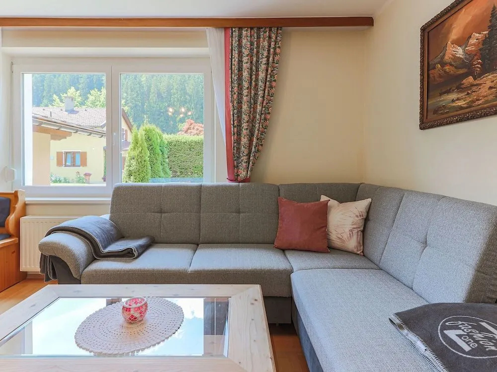 Snug Apartment in Kitzbühel - Kirchberg near Ski Slopes