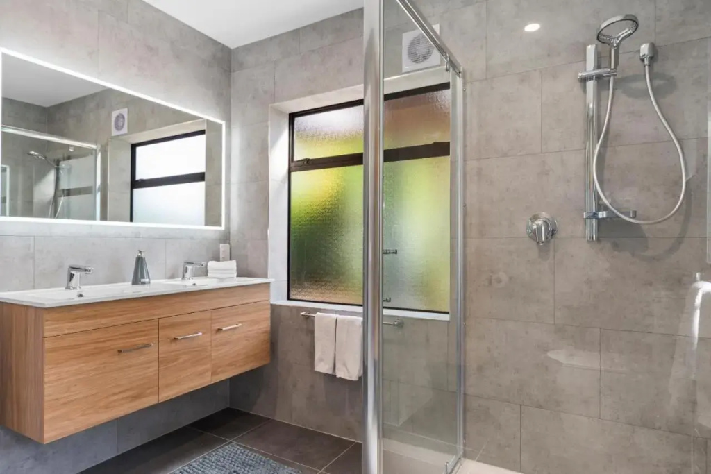 Choice Wharewaka - Taupo Holiday Home