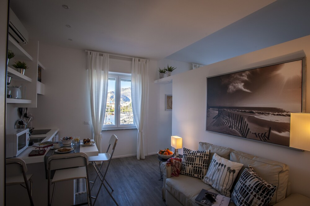Ci'Cala House