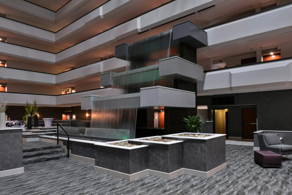 Holiday Inn Hotel & Suites Beaumont Plaza (I-10 & Walden) by IHG
