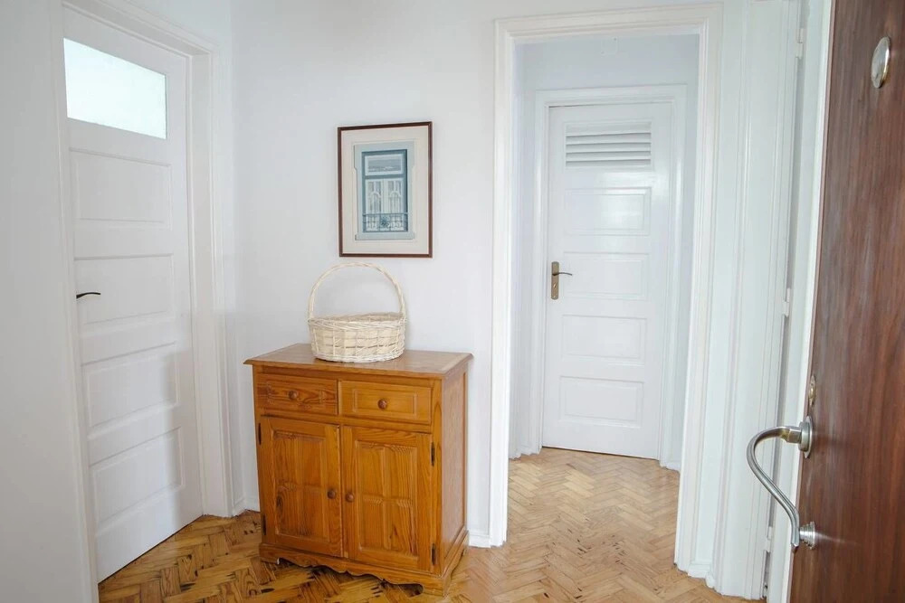 Spacious 2 Bedroom Apartment in Belém