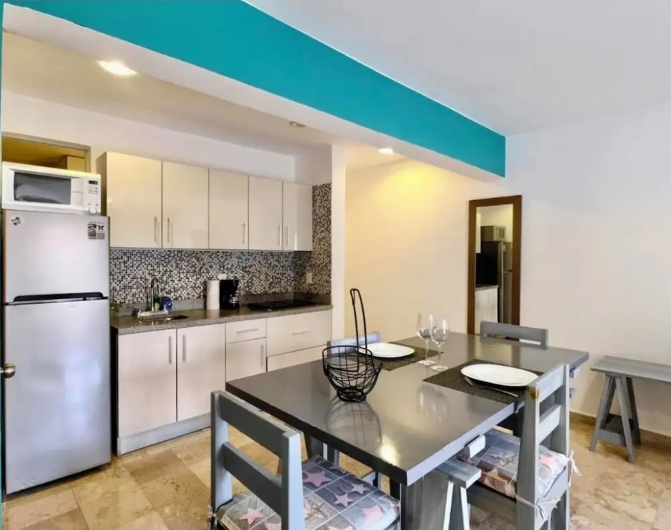 5th Coral Suite by Ixchel