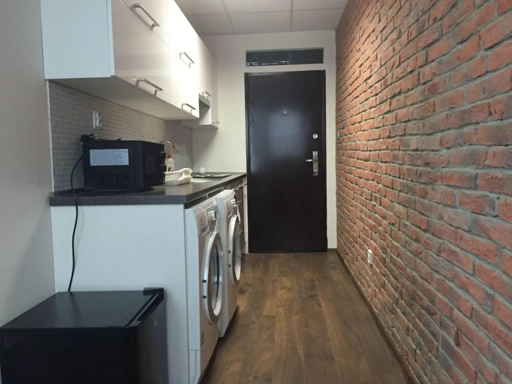 Apartman Saris