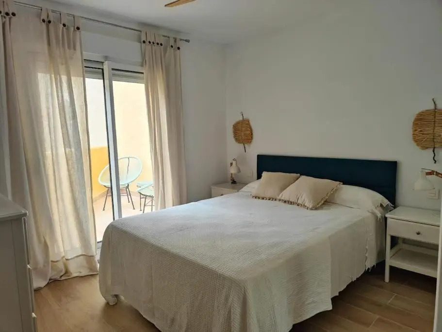 Apartamento reformado en Urb. Jardines de Zahara