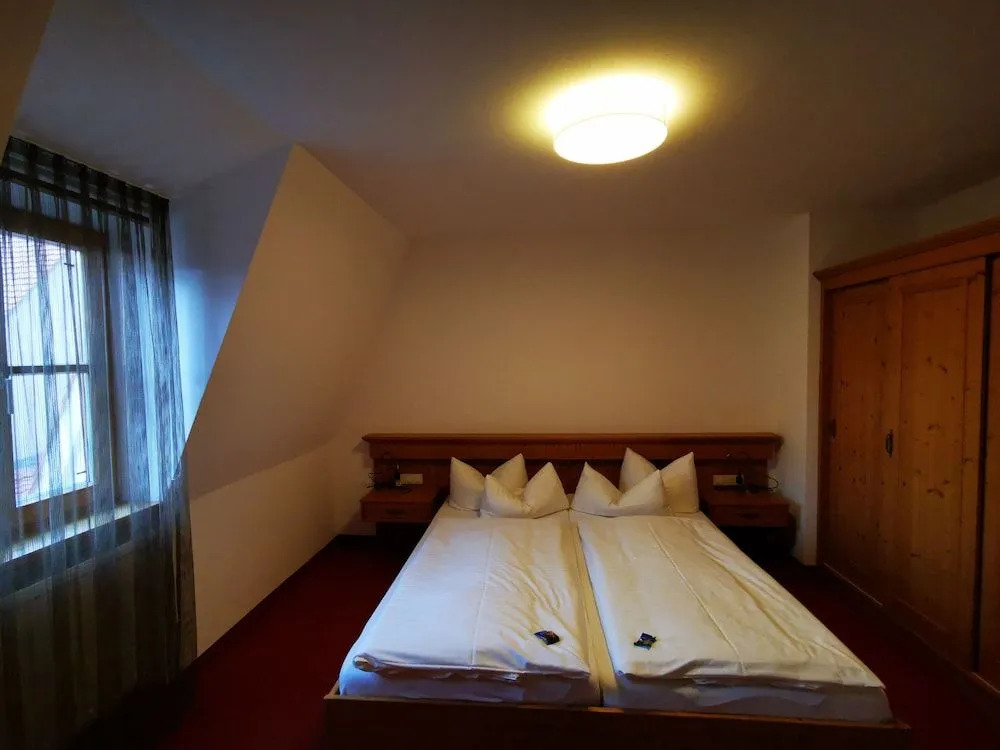 Zum Schnapsbrenner - Hotel garni