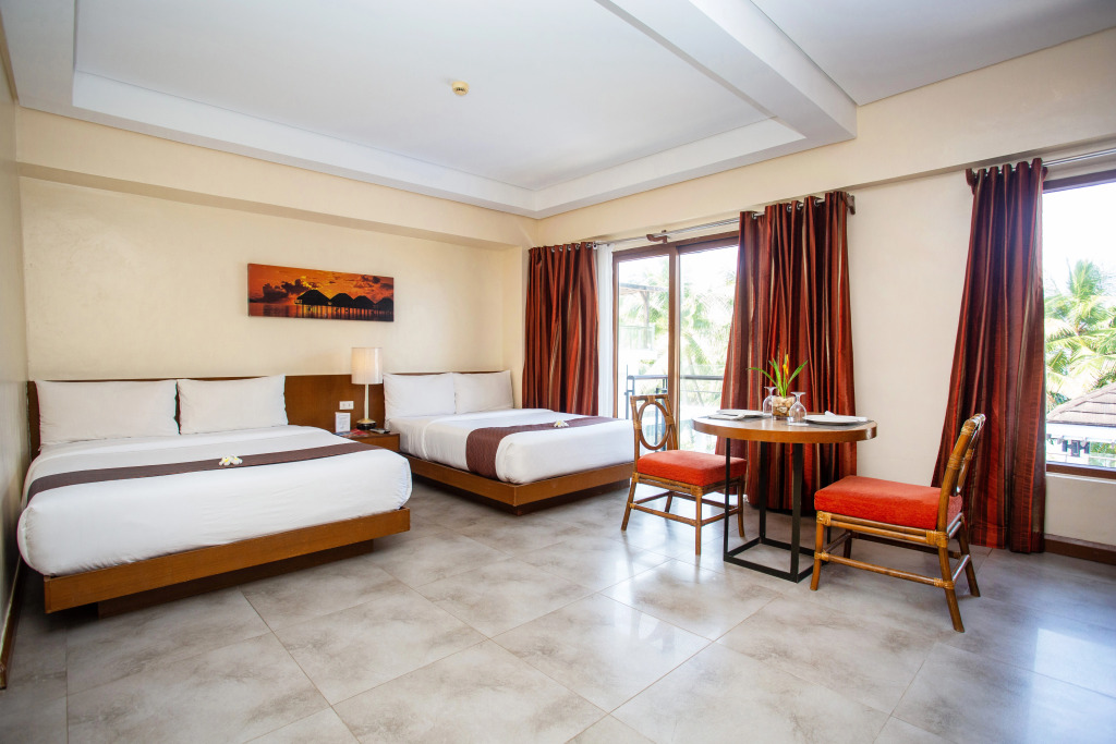 Crown Regency Beach Resort
