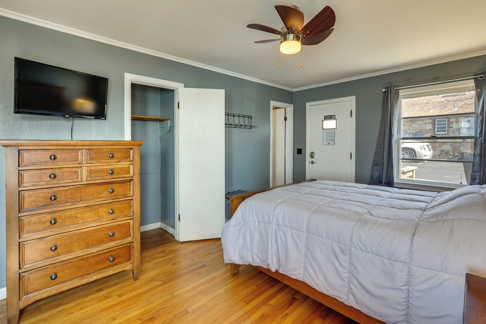 Unit 1: Pool Days & Lake Views on Bagnell Strip