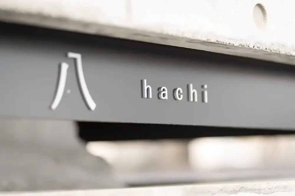 Hachi