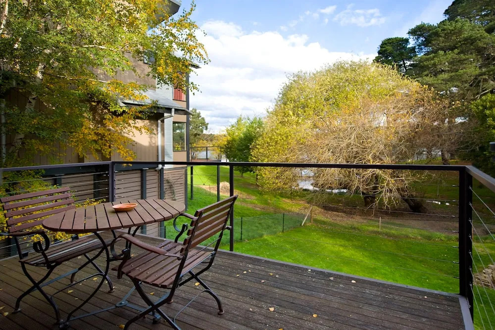 Daylesford Lake Villa 1