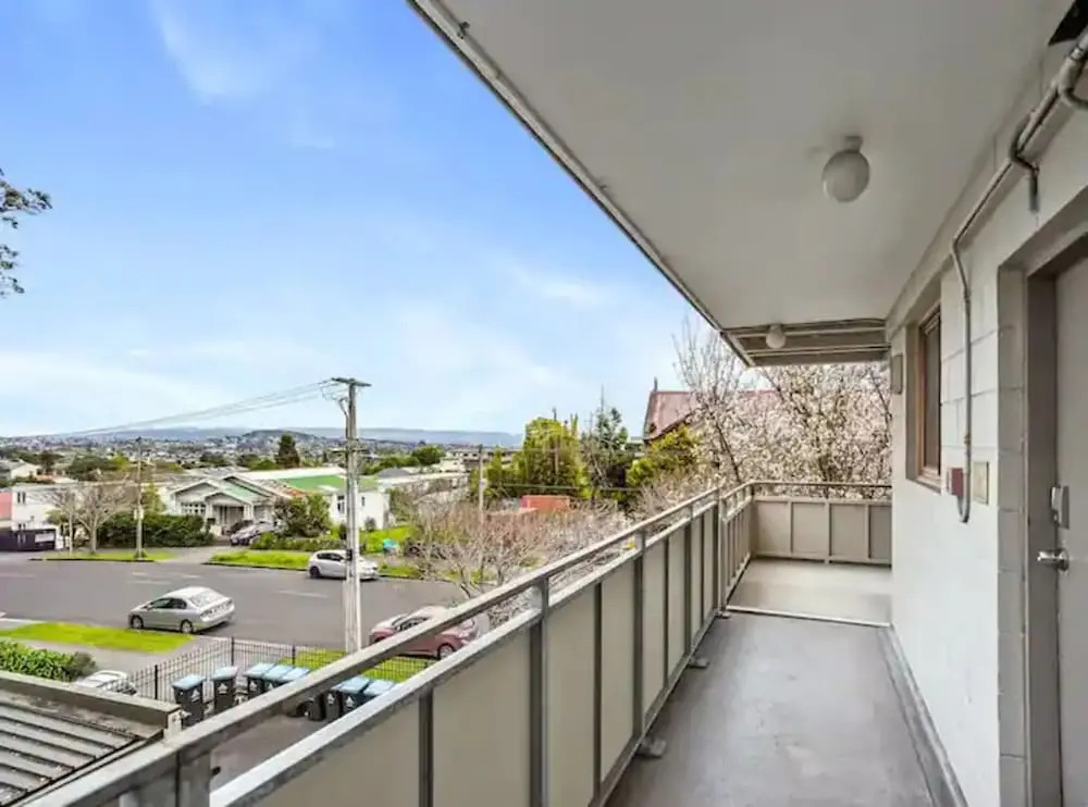 Lovely 2-Bedroom Rental with Parking Zodiak Stays