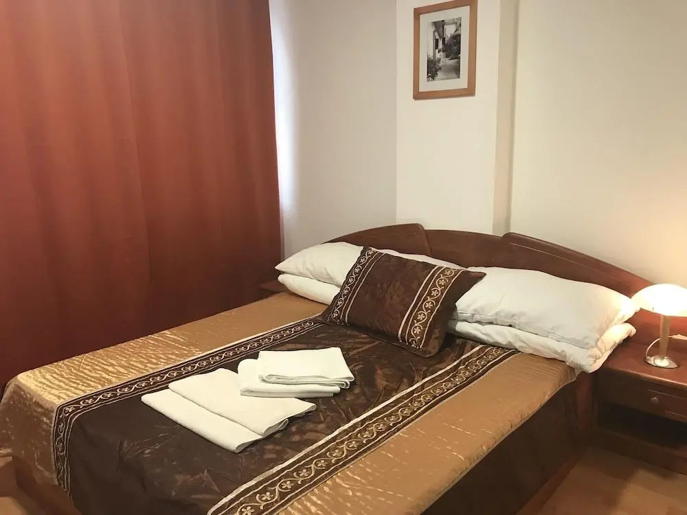 Hotel Nostalgia