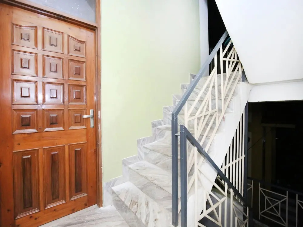 OYO 10860 Home Modern 3BHK New Shimla